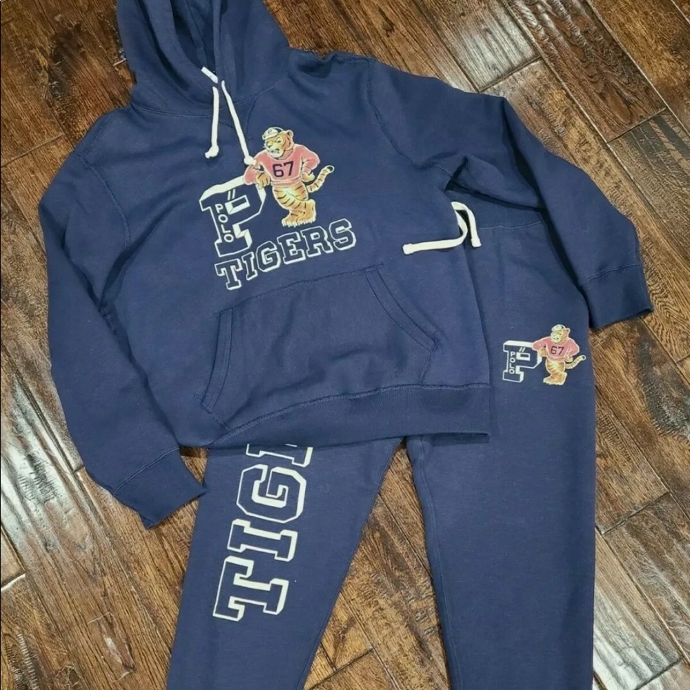 Polo tiger u. Sweatsuit